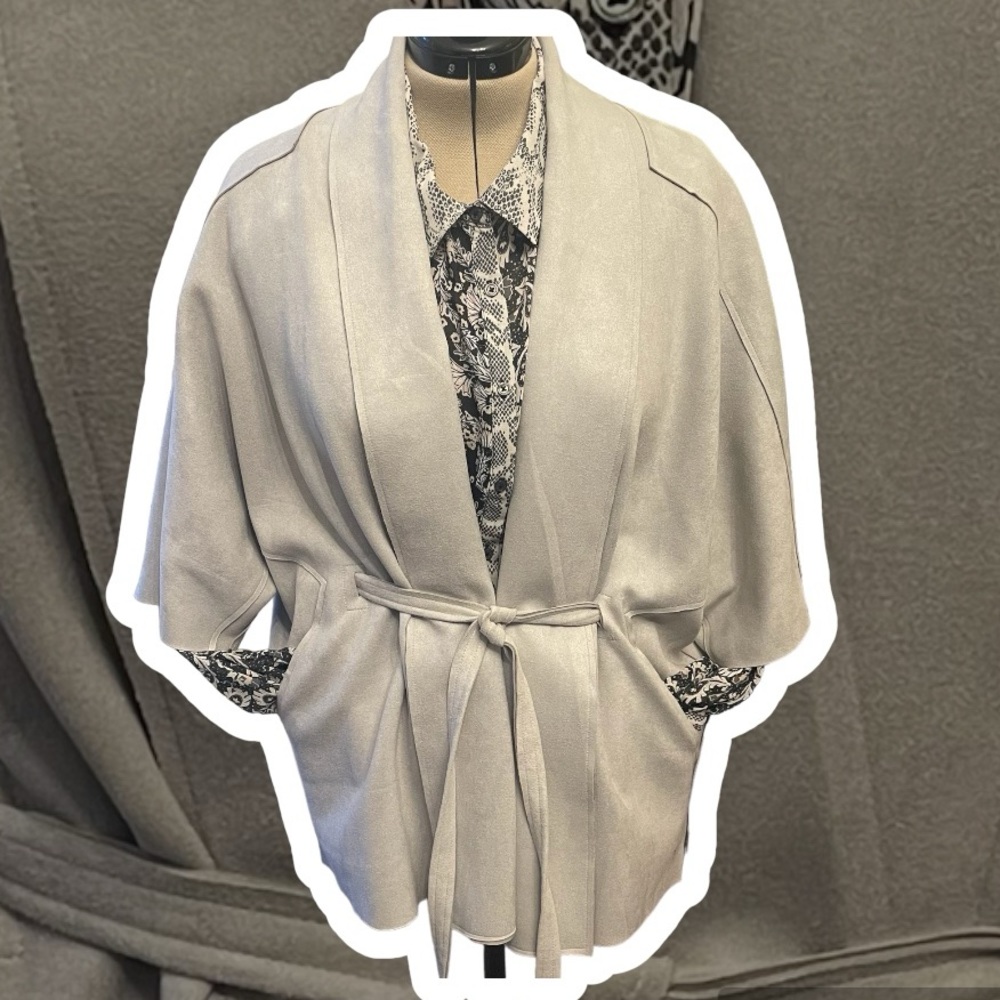 Haggar faux suede wrap jacket. Size 1x. Dove gray / creamy beige color.